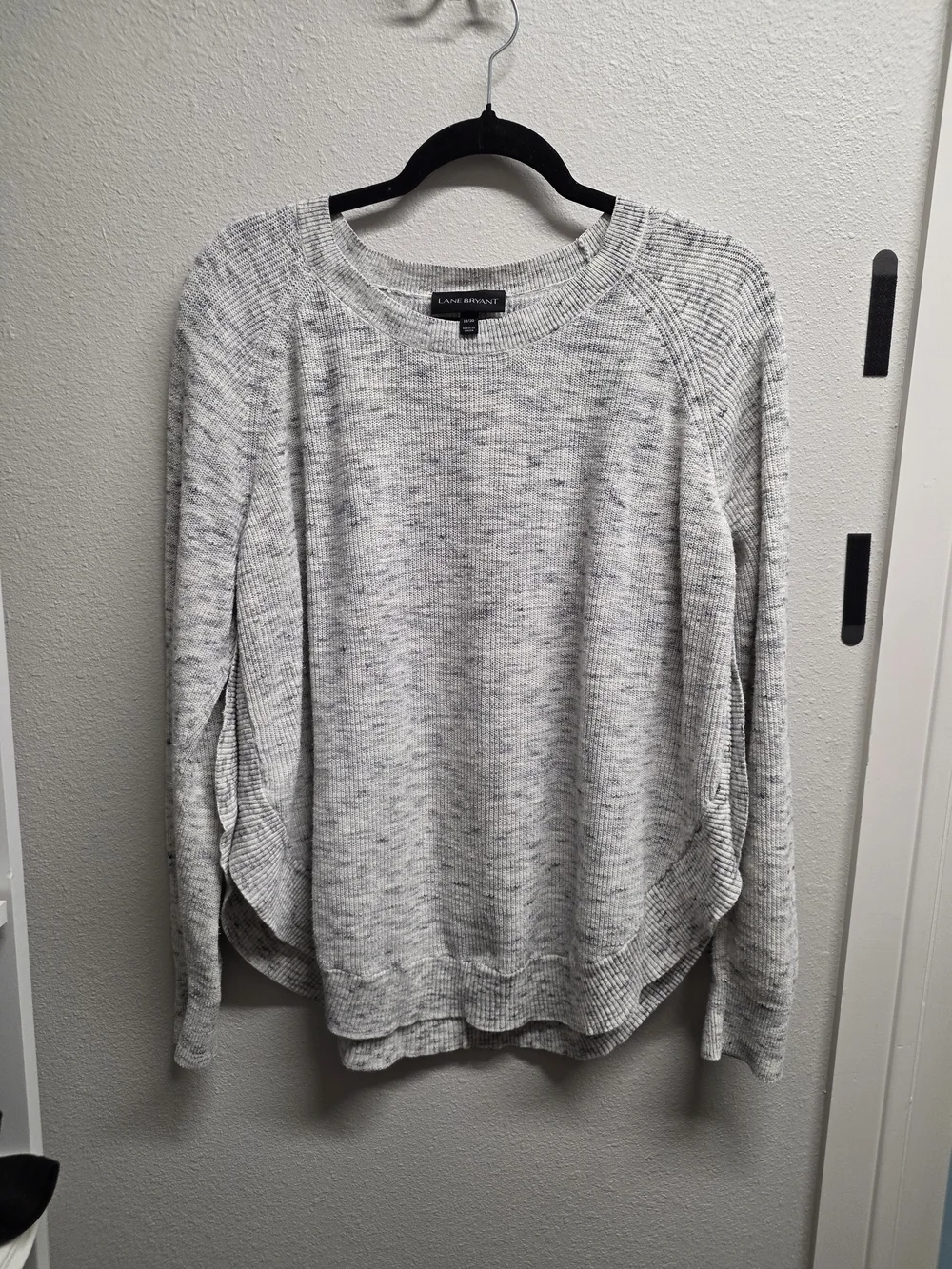 Lane Bryant Heathered Light Gray Pullover Sweater